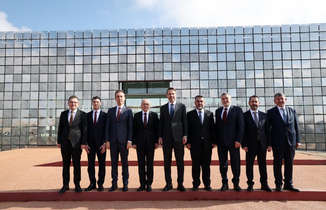 Ministers of Energy and Finance Visit Kalyon Karapınar Solar Power Plant